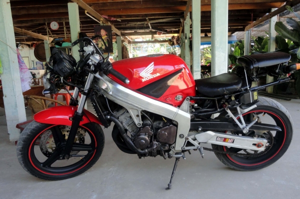 ขายhonda CBR250r MC19 4สูบ ทะเบียนแท้ 50000