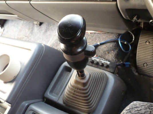 ขาย 10 ล้อ HINO FL1JNLA 260 แรง ปี 43 ตู้เย็น เพลาเดียว ด่วน!