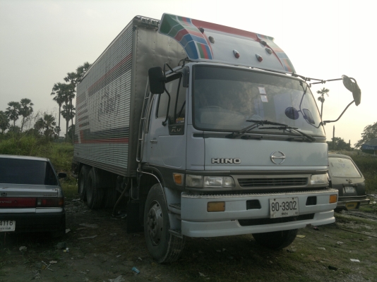 ขาย 10 ล้อ HINO FL1JNLA 260 แรง ปี 43 ตู้เย็น เพลาเดียว ด่วน!