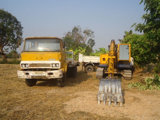 ต้องการขายรถแบคโค PC 120-2