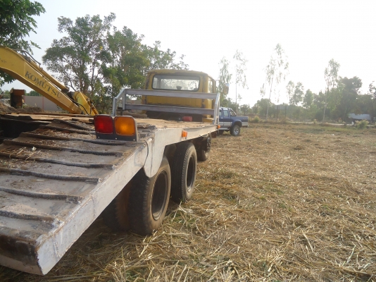 ต้องการขายรถแบคโค PC 120-2 ต้องการขายรถแบคโค PC 120-2