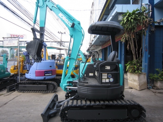ขาย รถขุดเล็ก KOBELCO รุ่น SK30SR แทร็กเหล็ก มือสองญี่ปุ่น