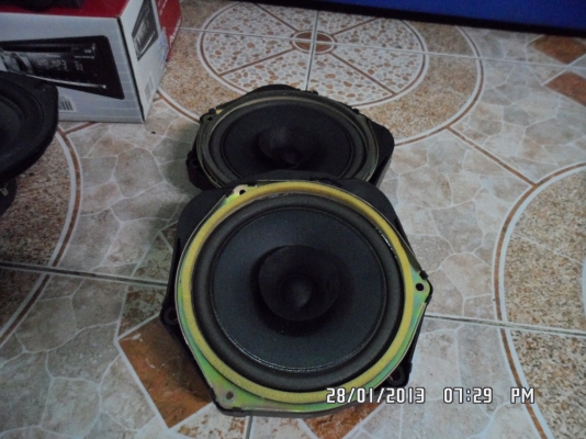 ขายลำโพงติดรถยนต์300พร้อมส่ง