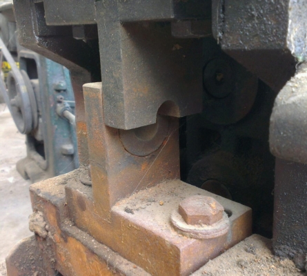 ขายลูกเต๋าตัดเหล็ก ข้ออ้อย/เหล็กกลม ราคาถูก นครปฐม