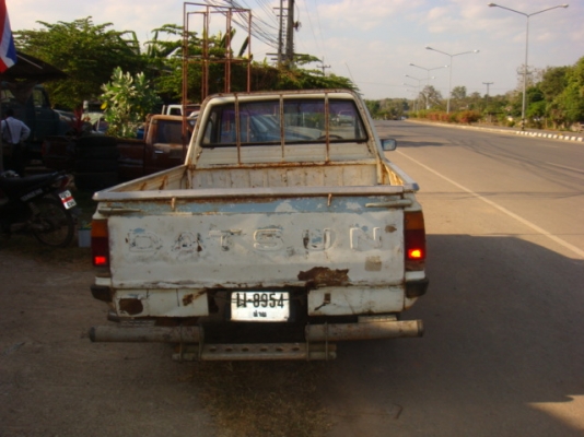 ดัทสัน 720 4 ขอแท้บางๆแห้งๆเครื่องดี แซสซีดีชุดโอนครบรถยังขับขี่ดี