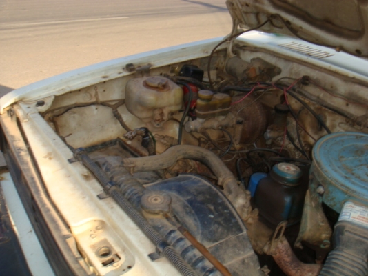 ดัทสัน 720 4 ขอแท้บางๆแห้งๆเครื่องดี แซสซีดีชุดโอนครบรถยังขับขี่ดี