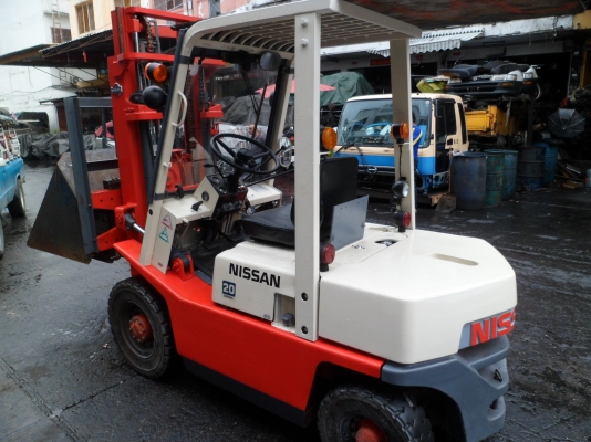ขายรถยก นิสสัน ดีเซล  2 ตัน