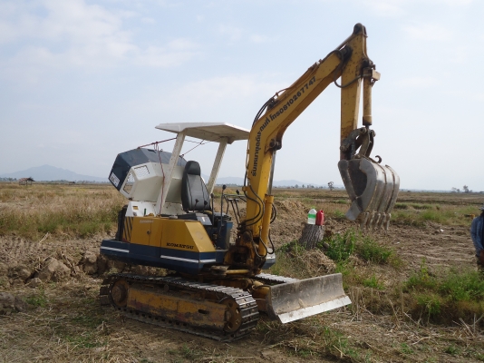 ขายรถแบคโค KOMATSU PC20-5 ราคา 310,000 บาท ราคาคุยกันได้