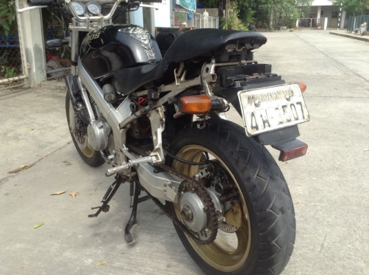 ขาย หรือ แลก HONDA BOSS 400  รถมี เล่ม แต่ แยกขายเล่มไปแล้วคับ เครื่องดีมากๆๆ 100\%  รับประกัน คับ ขาย 29000 ลองดูคับ