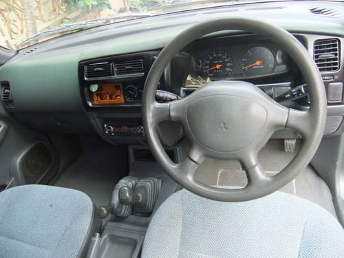 MITSUBISHI STARDA 2.8 GLS CAB 4WD ปี 98 ขายด่วน MITSUBISHI STARDA 2.8 GLS CAB 4WD ปี 98 ขายด่วน