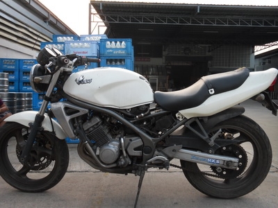 ต้องขาย คาวา ZR250CC รถจอด ไม่ได้ขี่เลย สตาทร์ติด ขี่ได้ปรกติ