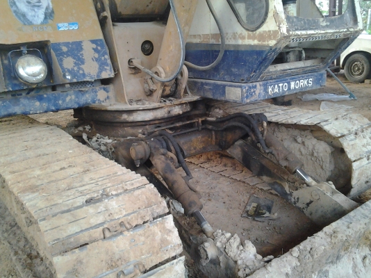 รถแม๊คโครยี่ห้อ KATO HD60SE ขายตามสภาพรถทำงานอยู่ รถแม๊คโครยี่ห้อ KATO HD60SE ขายตามสภาพรถทำงานอยู่