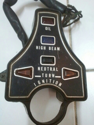 ขออนุญาติขาย  เรือนไฟ 8 วาร์ เดิมๆสุดคลาสสิค