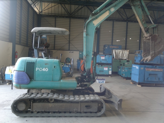 รถขุดเล็ก KOMATSU PC40-7 มีไลน์หัวเจาะ สภาพดี นำเข้าจากญี่ปุ่น ไม่เคยใช้ในไทย ติดต่อ มานะ 085-9049669