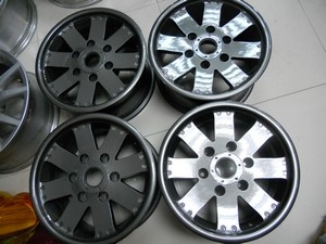 ขายแม็ก15" กว้าง8 นิ้ว 6รู139.7 off road,4x4 สภาพสวยพร้อมใช้งาน