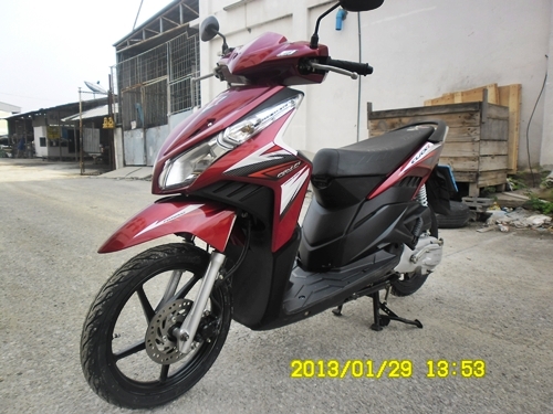 click.iปี53คอมบายเบรคล้อแม็กเครื่องแน่นๆสีสวยมากรถเดิมๆ