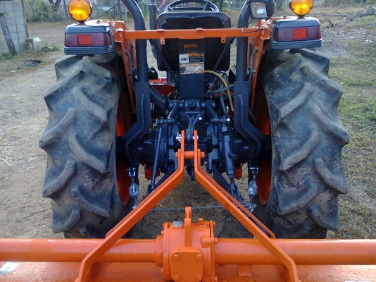 ขายรถไถคูโบต้า L4508 DI  สภาพสวย อุปกรณ์ครบ ใช้งานได้ทันที