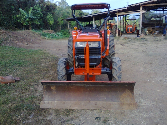 ขายรถไถคูโบต้า L4508 DI  สภาพสวย อุปกรณ์ครบ ใช้งานได้ทันที