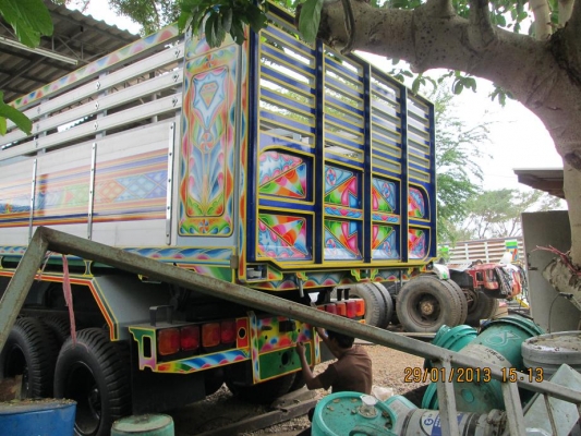 HINO 2K NLD HINO 2K NLD