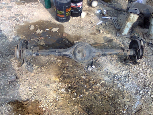 ขายเพลาท้ายดิกส์หลัง  มิตซู ปาเจโร่ น็อตล้อ 6 รู