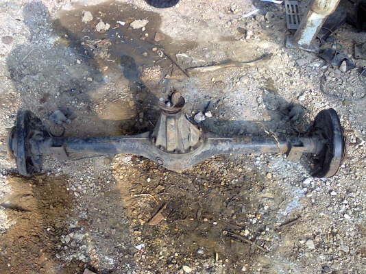 ขายเพลาท้ายดิกส์หลัง  มิตซู ปาเจโร่ น็อตล้อ 6 รู