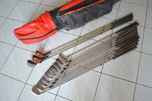 ขายชุดกอล์ฟ  PRECISSION MADE ครบชุด เหล็ก 3-9, s,w,putter หัวไม้อีก3  พร้อมถุงครบชุด