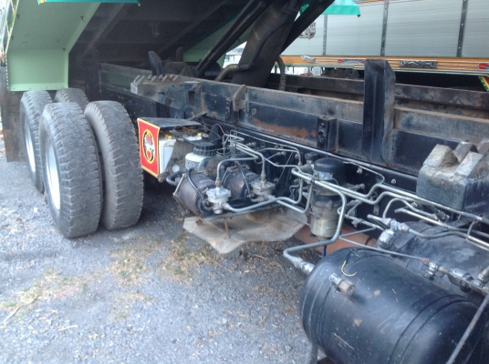 FM1J สมอเงิน 210 ดั้มกะบะปิเนียม