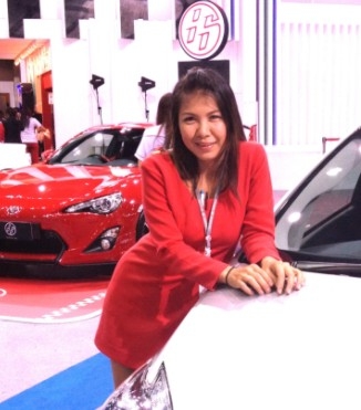 รถตู้ TOYOTA COMMUTER รับส่วนลด..พิเศษสุด160,000 บาท