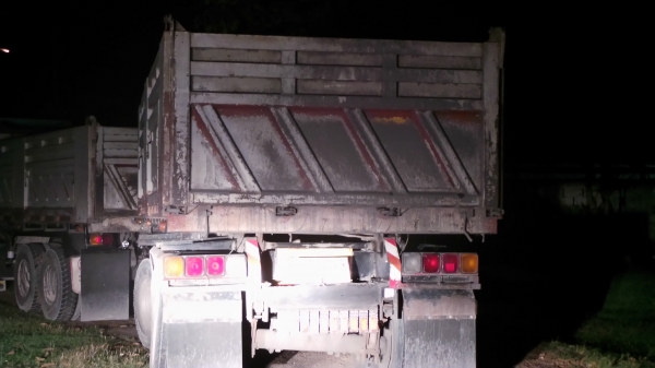 หางพ่วงดั้ม SMM 3 เพลาแท้ ค่ะ หางพ่วงดั้ม SMM 3 เพลาแท้ ค่ะ