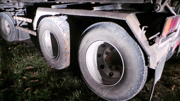 หางพ่วงดั้ม SMM 3 เพลาแท้ ค่ะ หางพ่วงดั้ม SMM 3 เพลาแท้ ค่ะ