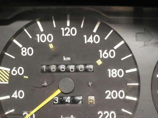 เครื่องเบนซ์230Eเบนซิล+เกียร์ออโต้+กล่องพร้อมใบคุมเครื่อง เครื่องเบนซ์230Eเบนซิล+เกียร์ออโต้+กล่องพร้อมใบคุมเครื่อง