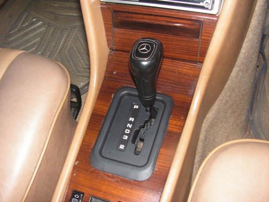 เครื่องเบนซ์230Eเบนซิล+เกียร์ออโต้+กล่องพร้อมใบคุมเครื่อง เครื่องเบนซ์230Eเบนซิล+เกียร์ออโต้+กล่องพร้อมใบคุมเครื่อง