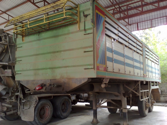 ขายหางลากเซมิดั้มสวยเหมือนใหม่ อู่ เสรีวัยพัฒนาจดทะเบียนปี 48 สวยมากเอกสารพร้อมทะเบียนเต็ม