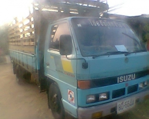 6ล้อกลาง NKR 110 พวงมาลัย พาเวอร์ ยาว4.30-ขายไปขอนแก่นแล้วครับ