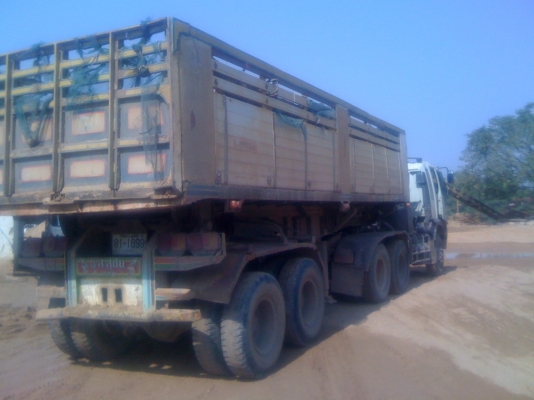 ขายหัวลาก HINO FM3MF เครื่อง P11C 320 แรงพร้อมหางเซมิดั้ม ยาว 8.5 เมตรสวยทะเบียนเต็มรถวิ่งงานทุกวัน