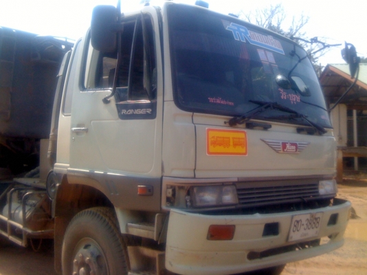 ขายหัวลาก HINO FM3MF เครื่อง P11C 320 แรงพร้อมหางเซมิดั้ม ยาว 8.5 เมตรสวยทะเบียนเต็มรถวิ่งงานทุกวัน