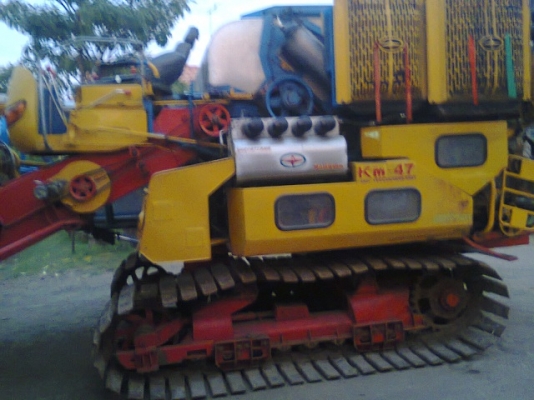 รถเกี่ยวข้าวศักดิ์พัฒนา