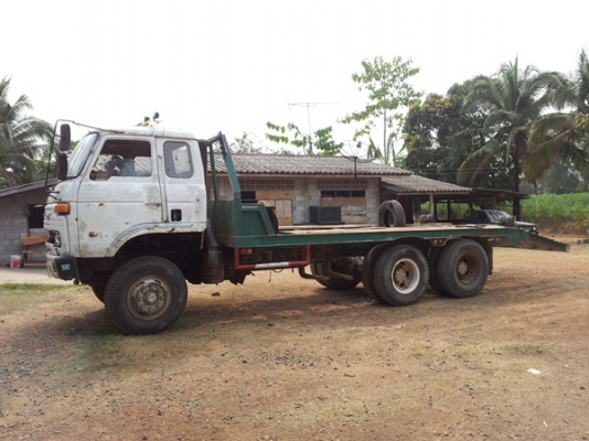 ขาย รถเทลเลอร์บรรทุกแบ็คโฮ NISSUN UD CW30 230 แรงม้า 2 เพลา