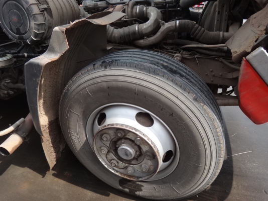 ขายด่วน รถบรรทุกหัวลากพร้อมหางน้ำมัน 30000 ลิตร HINO MEGA 260 สวยๆ