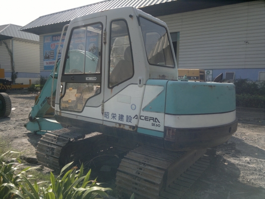 รถขุด KOBELCO  SK60-1 เครื่องดี ปั้มดี เกียร์ดี แอร์เย็นเฉียบ รถนอกนำเข้า ไม่เคยใช้ในไทย ใช้งานได้เลย มาถึงแล้วครับ ติดต่อ มานะ 085-9049669