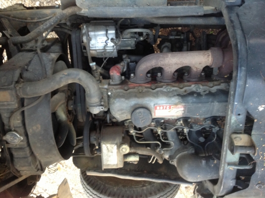 ขายรถโม่ปูน Hino FC170A   6  ล้อ  เครื่อง HO7C  175  แรงม้า  ขนาดโม่  2.5  คิว   สภาพพร้อมใช้งาน เจ้าของขายเอง