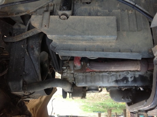 ขายรถโม่ปูน Hino FC170A   6  ล้อ  เครื่อง HO7C  175  แรงม้า  ขนาดโม่  2.5  คิว   สภาพพร้อมใช้งาน เจ้าของขายเอง