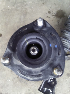 ขายโช้คหน้า Honda Civic FD ถูกๆ