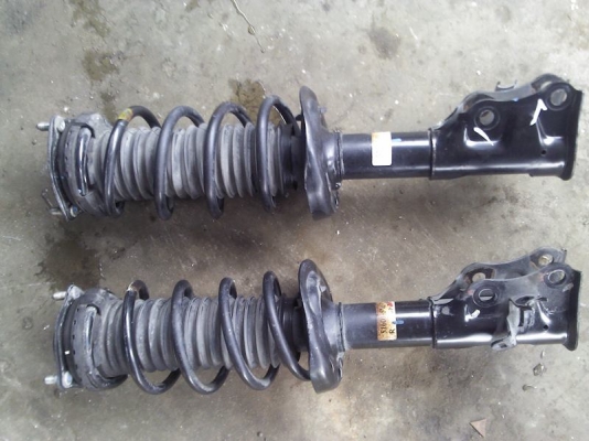 ขายโช้คหน้า Honda Civic FD ถูกๆ