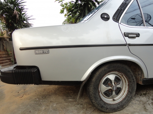 ขอบคุณ พ.เสือ ฝากขายรถเก๋าเก่า FIAT ใช้งานได้ปกติ+เอกสารพร้อมโอน โทร.081-005-8785 ขอบคุณ พ.เสือ ฝากขายรถเก๋าเก่า FIAT ใช้งานได้ปกติ+เอกสารพร้อมโอน โทร.081-005-8785