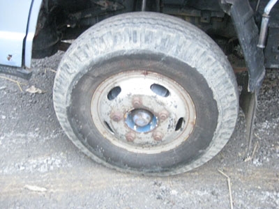 ขายหกล้อดั้มพ์ Isuzu110 แรง สภาพดี Tel. 088-4501277