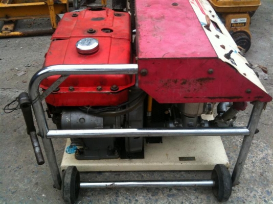 เครื่องฉีดน้ำแรงดันสูง เครื่องดีเซลระบายความร้อนหม้อน้ำ ไดสตาทร์ เครื่องฉีดน้ำแรงดันสูง เครื่องดีเซลระบายความร้อนหม้อน้ำ ไดสตาทร์