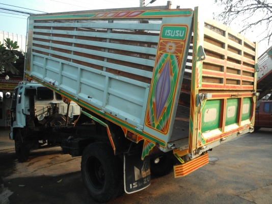 ขายรถ 6 ล้อ ดัมพ์ข้าว 13 เกวียน ISUZU เครื่อง 195 แรง กระบะเหล็ก คัชซีสวย ขับดี