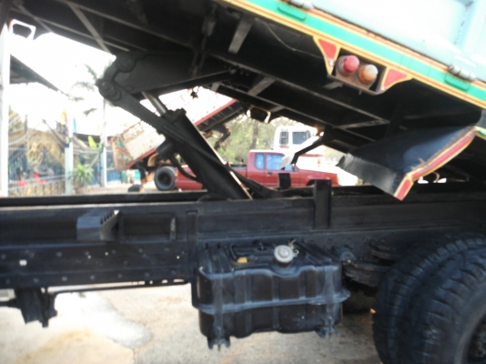 ขายรถ 6 ล้อ ดัมพ์ข้าว 13 เกวียน ISUZU เครื่อง 195 แรง กระบะเหล็ก คัชซีสวย ขับดี