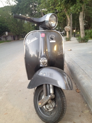 ขาย vespa sprint 150 หัวโต มีทะเบียน ขนส่ง